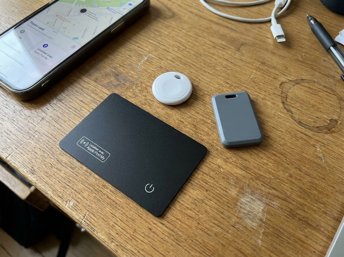 Photo envoyée par Nicolas, la carte comparée à d'autres trackers